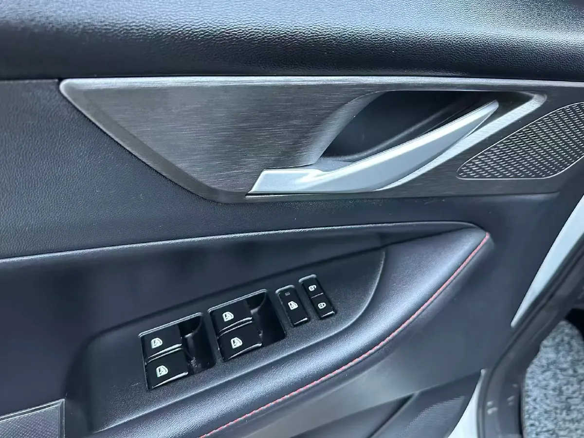 2022 ChangAn CS35 Plus 1.4T 160HP L4 7DCT,autocango,china used car exporter,china ev exporter,chinese used car exporter,chinese used ev exporter