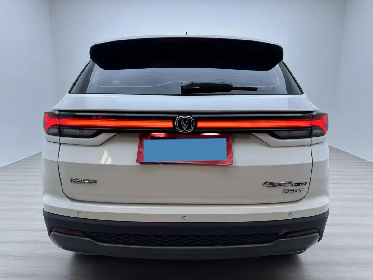 2022 ChangAn CS35 Plus 1.4T 160HP L4 7DCT,autocango,china used car exporter,china ev exporter,chinese used car exporter,chinese used ev exporter