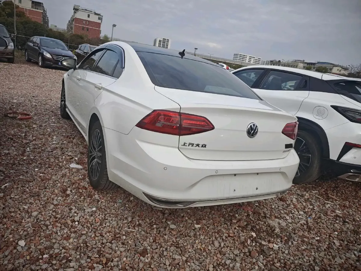 2019 Volkswagen Tayron 2.0T 186HP L4 7DCT,autocango,china used car exporter,china ev exporter,chinese used car exporter,chinese used ev exporter