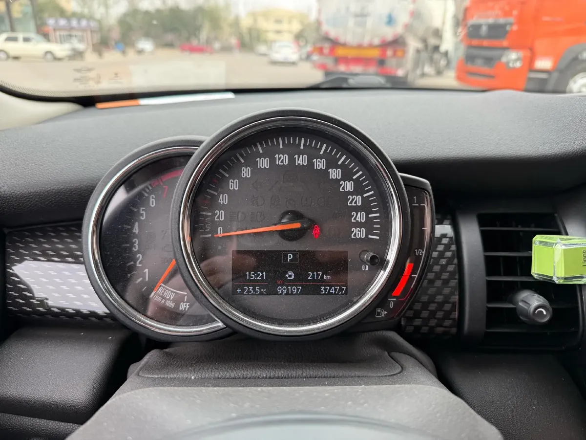 2016 Mercedes-Benz Vito 2.0T 211HP L4 7AT,autocango,china used car exporter,china ev exporter,chinese used car exporter,chinese used ev exporter