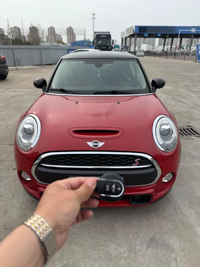 2016 Mercedes-Benz Vito 2.0T 211HP L4 7AT,autocango,china used car exporter,china ev exporter,chinese used car exporter,chinese used ev exporter