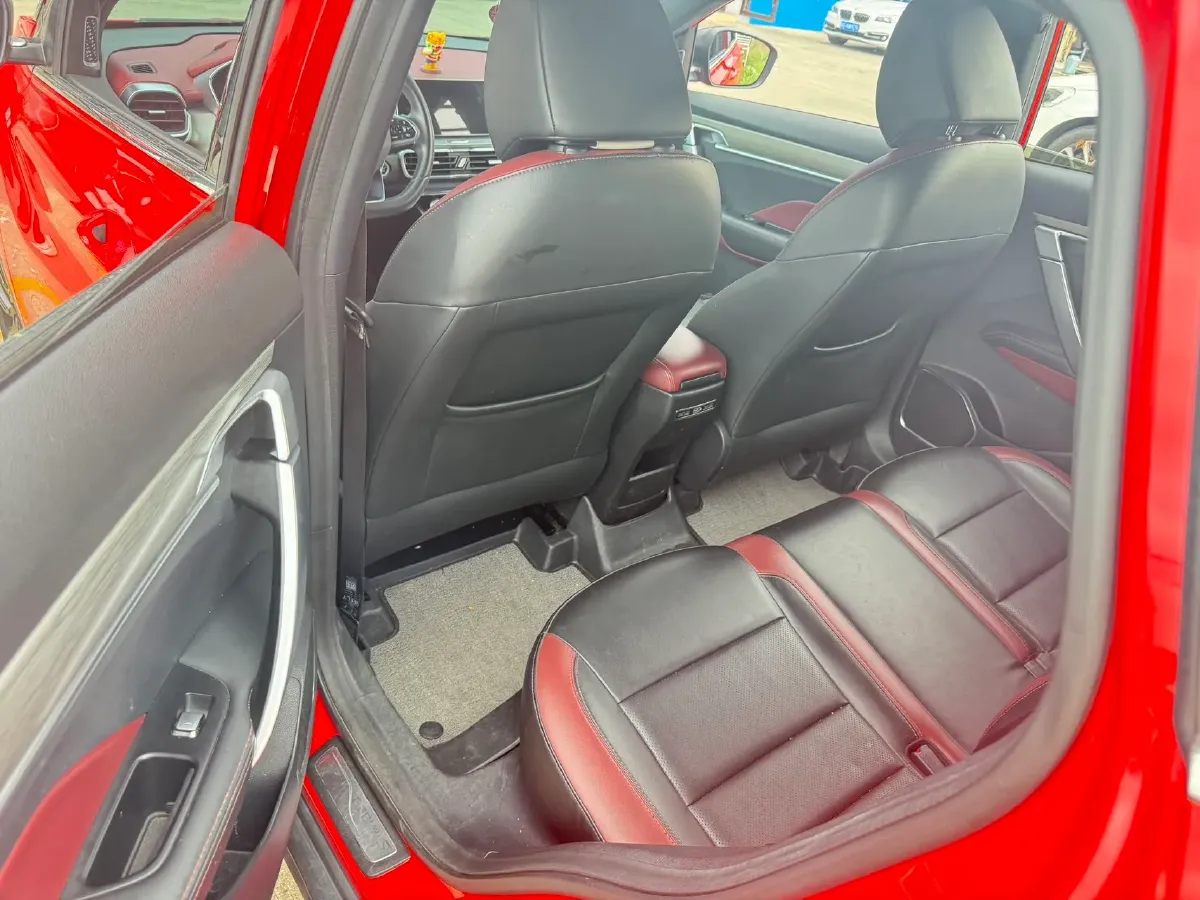 2020 Geely Coolray 1.5T 177HP L3 7DCT,autocango,china used car exporter,china ev exporter,chinese used car exporter,chinese used ev exporter