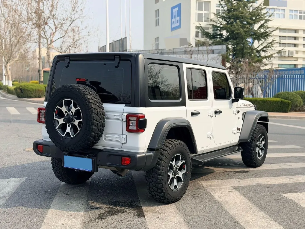 2021 Jeep Wrangler 2.0T 266HP L4 8AT,autocango,china used car exporter,china ev exporter,chinese used car exporter,chinese used ev exporter
