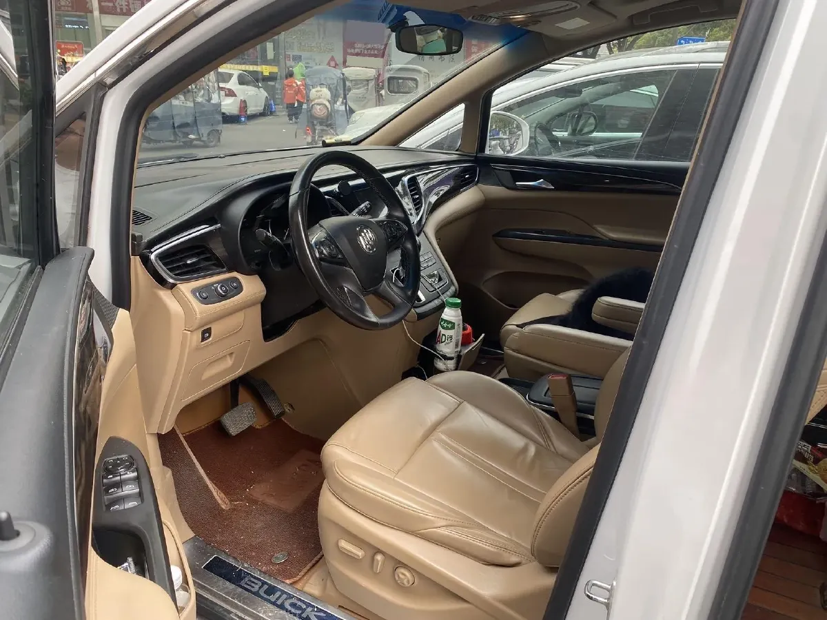 2018 Buick GL8 2.0T 260HP L4 6AT,autocango,china used car exporter,china ev exporter,chinese used car exporter,chinese used ev exporter