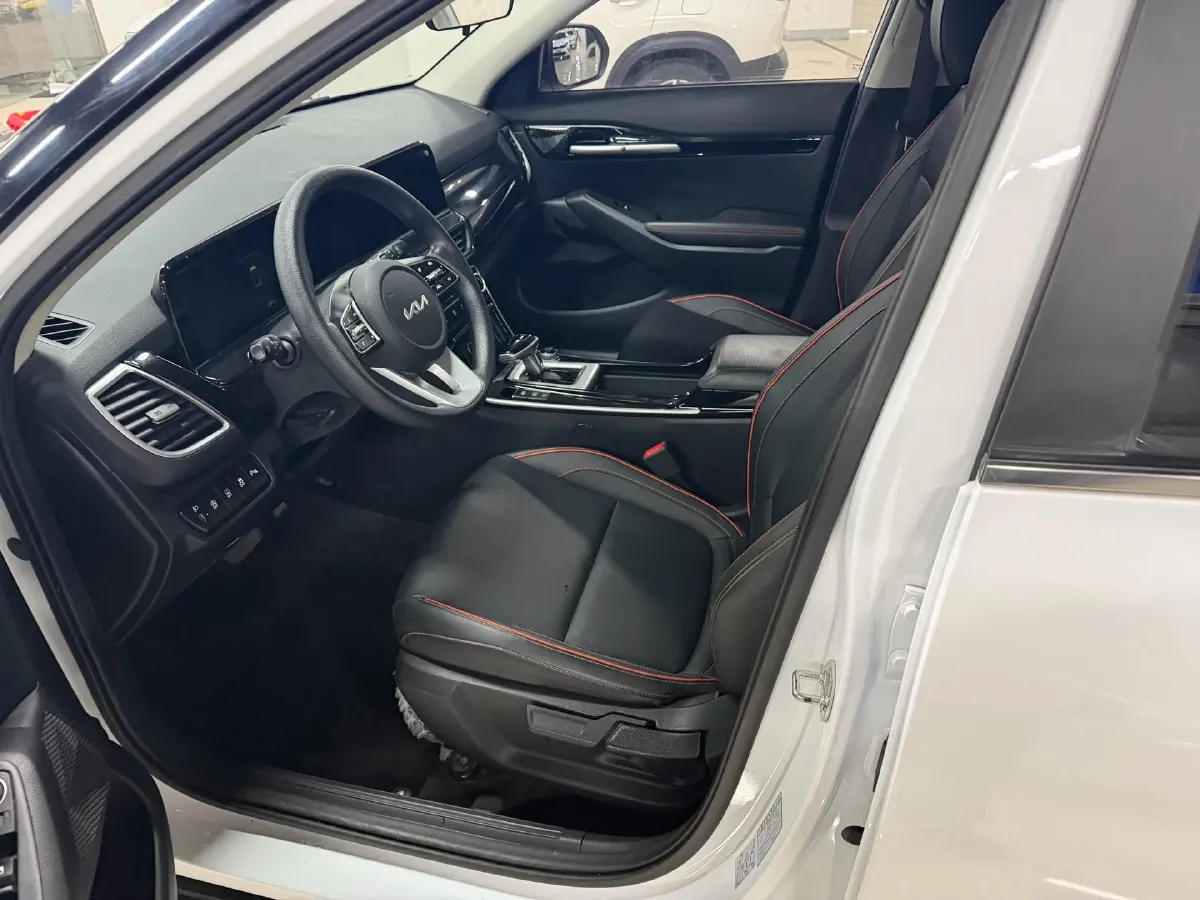 2023 Kia Seltos 1.5L 115HP L4 CVT,autocango,china used car exporter,china ev exporter,chinese used car exporter,chinese used ev exporter