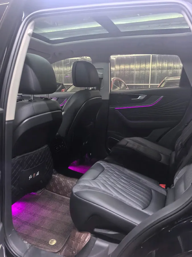 2023 HongQi HS5 2.0T 252HP L4 8AT,autocango,china used car exporter,china ev exporter,chinese used car exporter,chinese used ev exporter