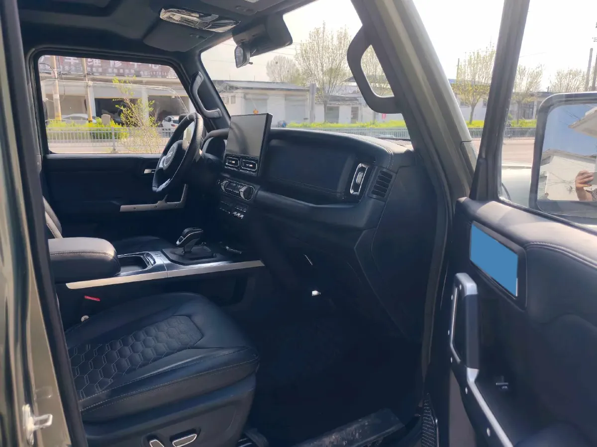 2024 212 212 T01 2.0T 252HP L4 8AT,autocango,china used car exporter,china ev exporter,chinese used car exporter,chinese used ev exporter