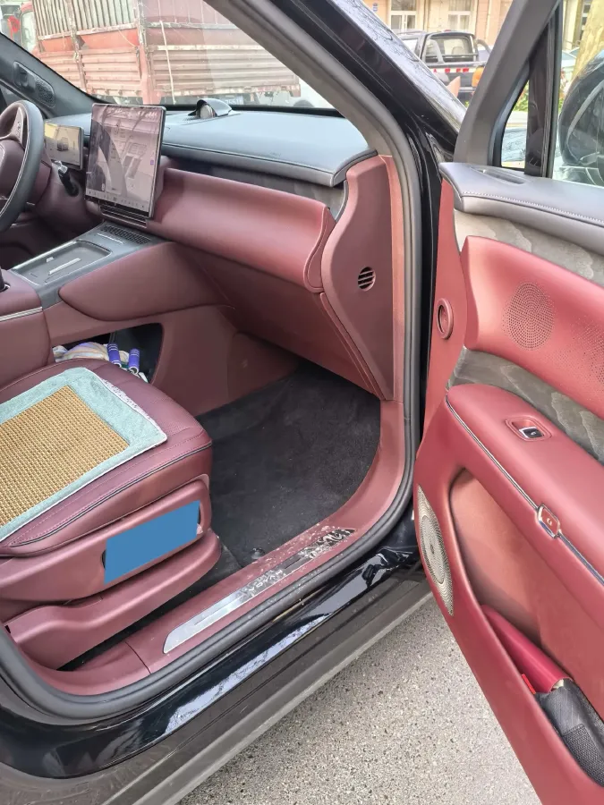 2026 Voyah 9L 1.5T 150HP L4 PHEV,autocango,china used car exporter,china ev exporter,chinese used car exporter,chinese used ev exporter