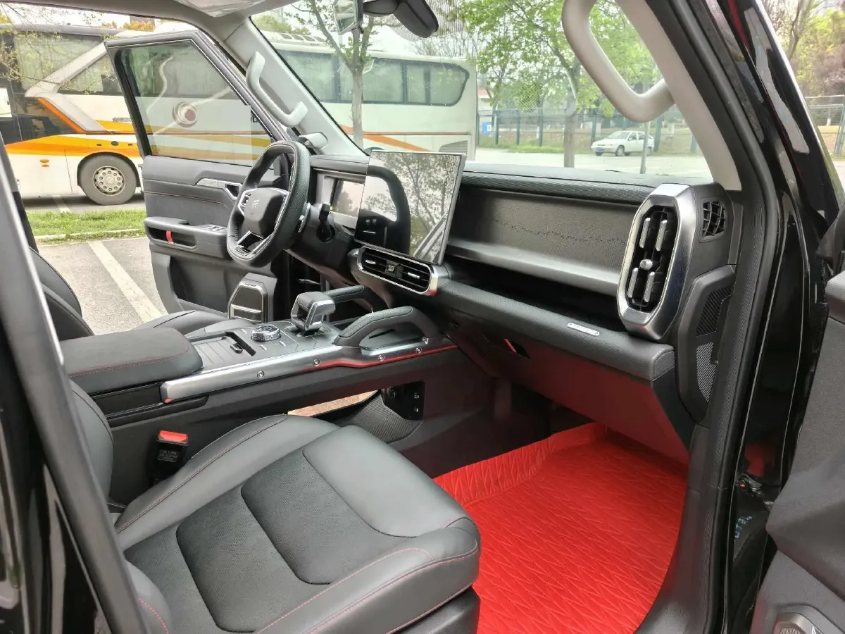 2023 Jetour Traveller 2.0T 254HP L4 8AT,autocango,china used car exporter,china ev exporter,chinese used car exporter,chinese used ev exporter