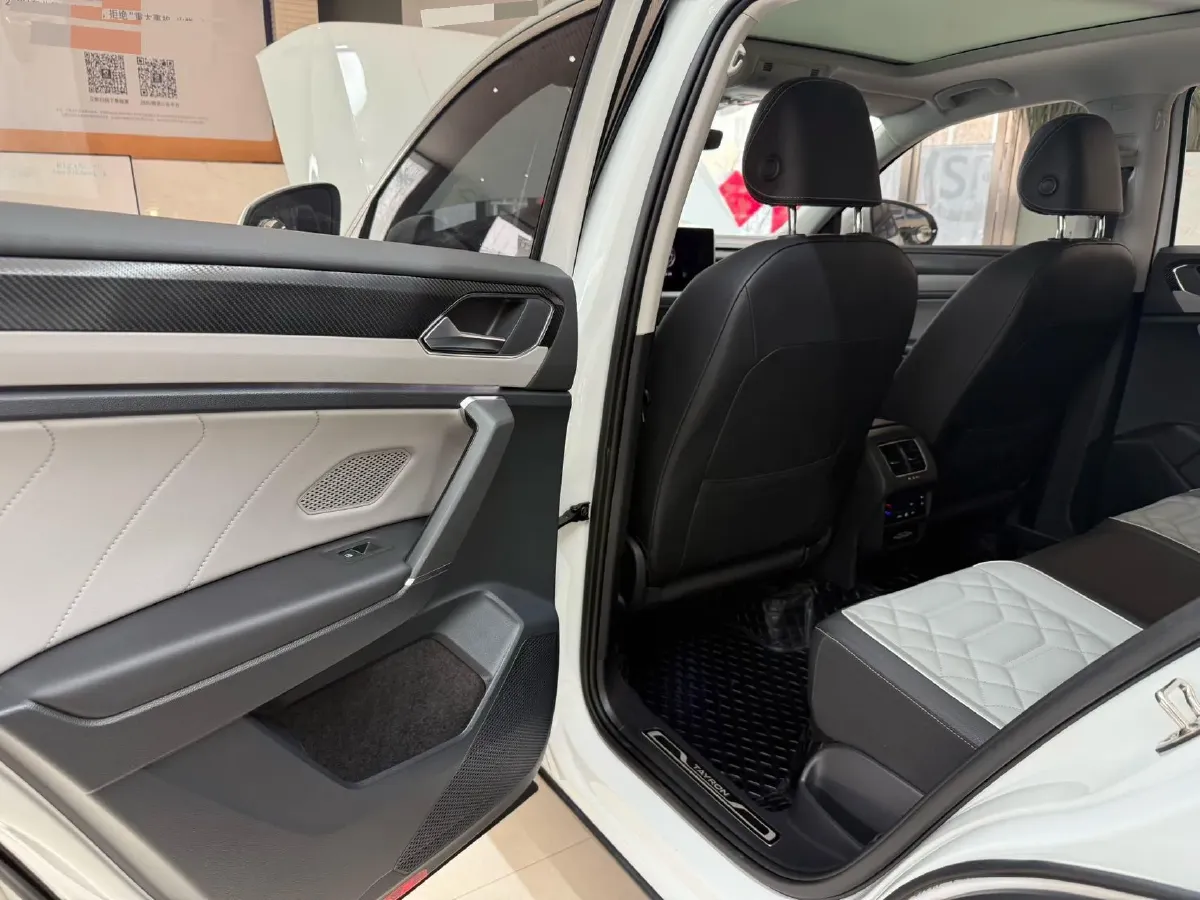 2023 Volkswagen Tayron 1.4T 150HP L4 7DCT,autocango,china used car exporter,china ev exporter,chinese used car exporter,chinese used ev exporter