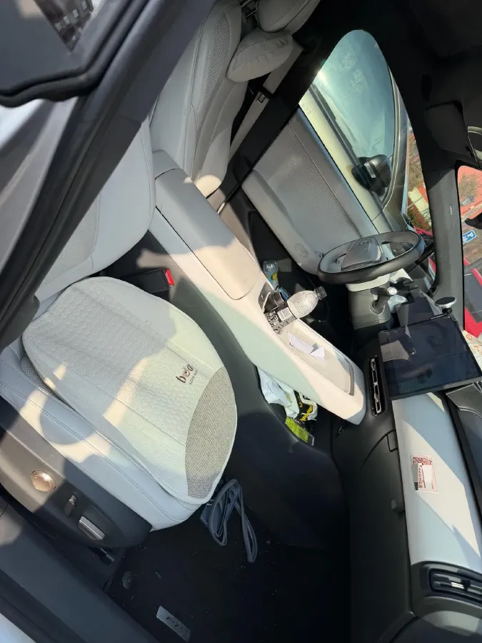 2024 Xpeng P7+ BEV 76.3KWH,autocango,china used car exporter,china ev exporter,chinese used car exporter,chinese used ev exporter