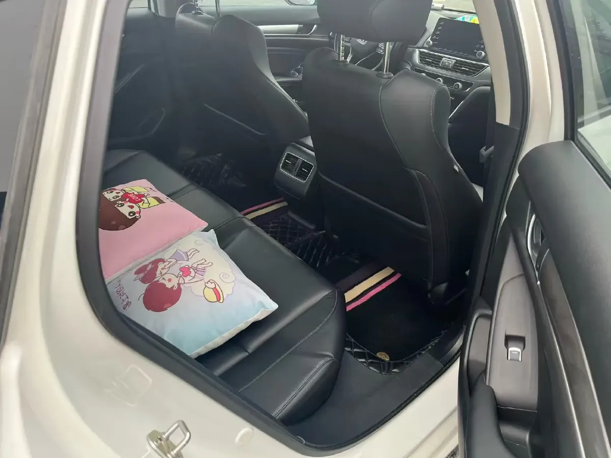 2018 Honda Accord 1.5T 194HP L4 CVT,autocango,china used car exporter,china ev exporter,chinese used car exporter,chinese used ev exporter