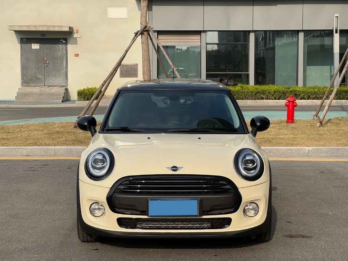 2018 ChangAn CS75 1.5T 156HP L4 PHEV 12.96KWH,autocango,china used car exporter,china ev exporter,chinese used car exporter,chinese used ev exporter