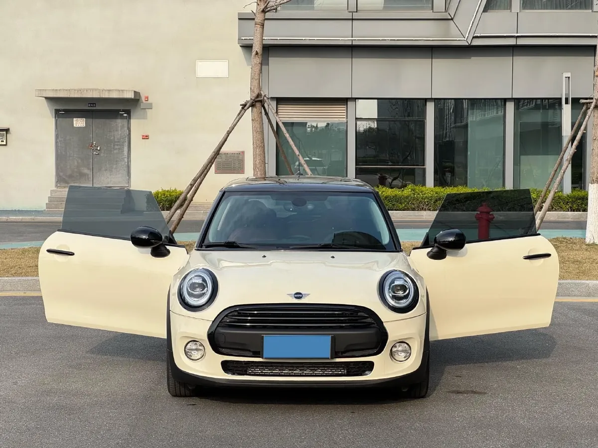 2018 ChangAn CS75 1.5T 156HP L4 PHEV 12.96KWH,autocango,china used car exporter,china ev exporter,chinese used car exporter,chinese used ev exporter