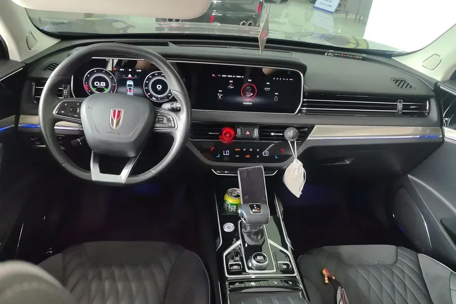 2022 HongQi HS5 2.0T 224HP L4 6AT,autocango,china used car exporter,china ev exporter,chinese used car exporter,chinese used ev exporter