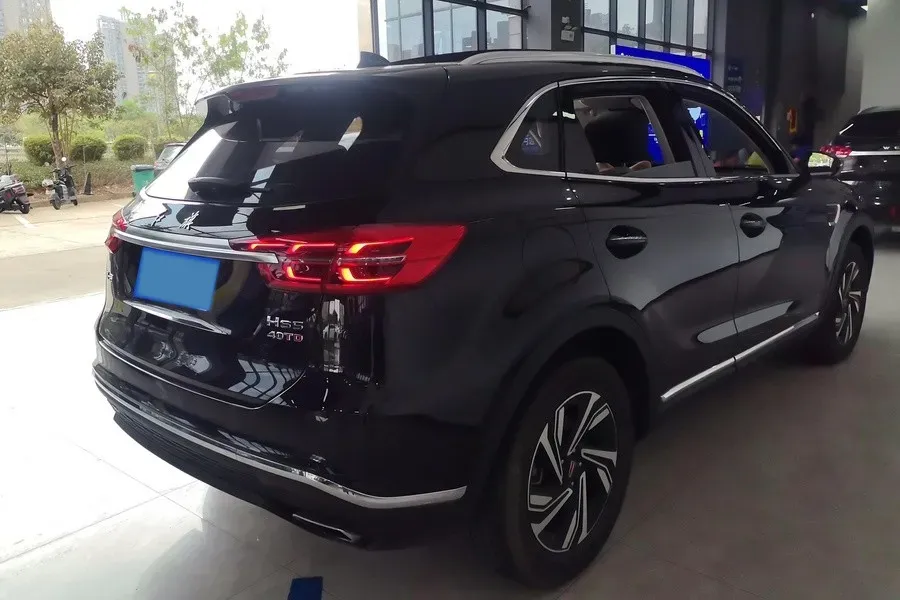 2022 HongQi HS5 2.0T 224HP L4 6AT,autocango,china used car exporter,china ev exporter,chinese used car exporter,chinese used ev exporter