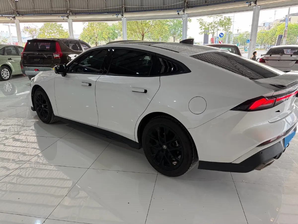 2024 ChangAn UNI-V 1.5T 188HP L4 7DCT,autocango,china used car exporter,china ev exporter,chinese used car exporter,chinese used ev exporter