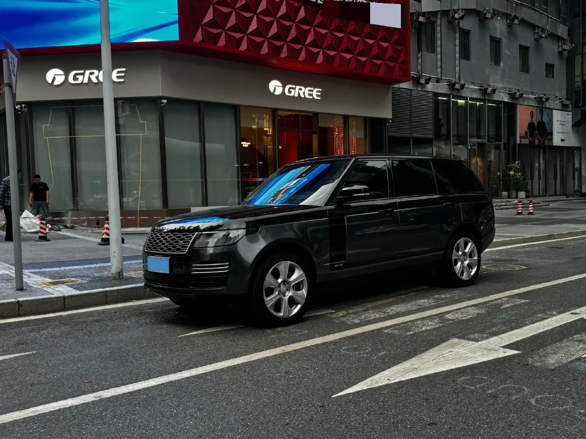 2020 Land Rover Range Rover 3.0T 400HP L6 8AT,autocango,china used car exporter,china ev exporter,chinese used car exporter,chinese used ev exporter