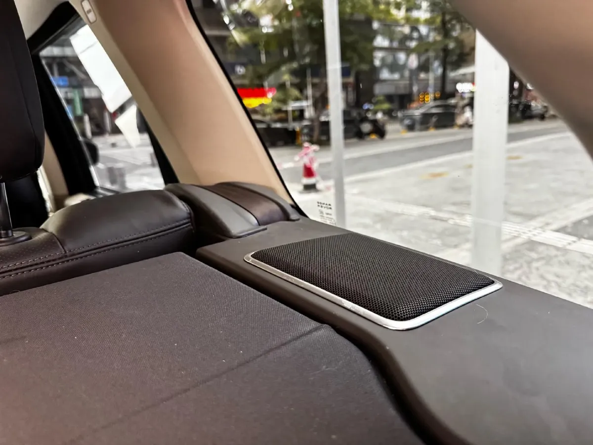 2020 Land Rover Range Rover 3.0T 400HP L6 8AT,autocango,china used car exporter,china ev exporter,chinese used car exporter,chinese used ev exporter