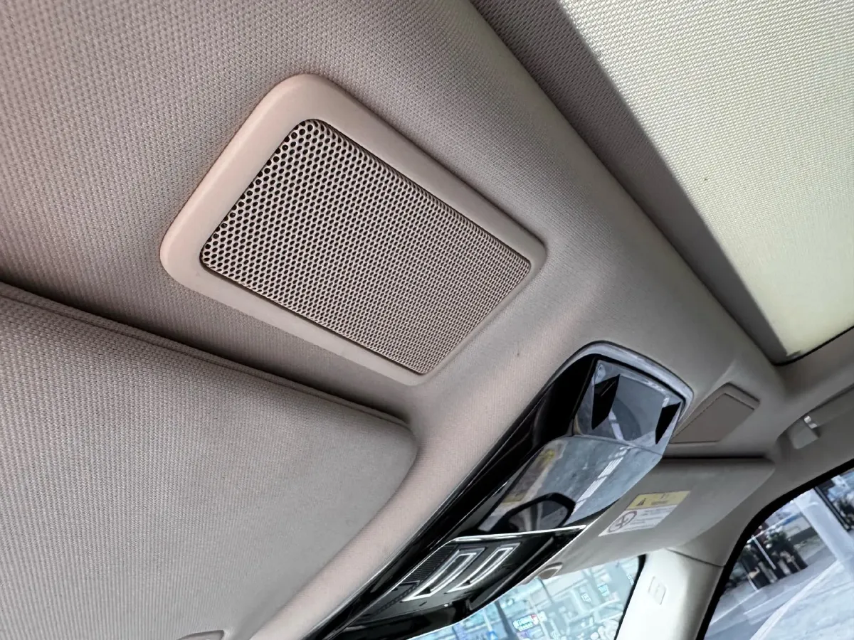 2020 Land Rover Range Rover 3.0T 400HP L6 8AT,autocango,china used car exporter,china ev exporter,chinese used car exporter,chinese used ev exporter