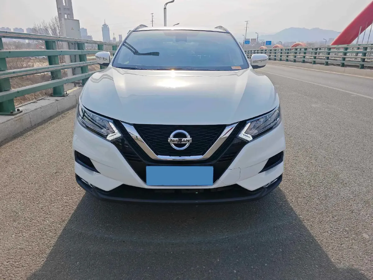 2022 Nissan Qashqai 2.0L 151HP L4 CVT,autocango,china used car exporter,china ev exporter,chinese used car exporter,chinese used ev exporter