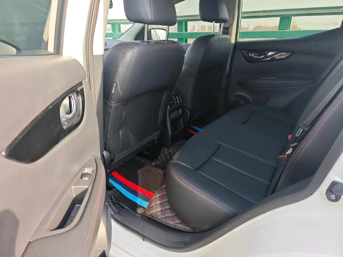 2022 Nissan Qashqai 2.0L 151HP L4 CVT,autocango,china used car exporter,china ev exporter,chinese used car exporter,chinese used ev exporter