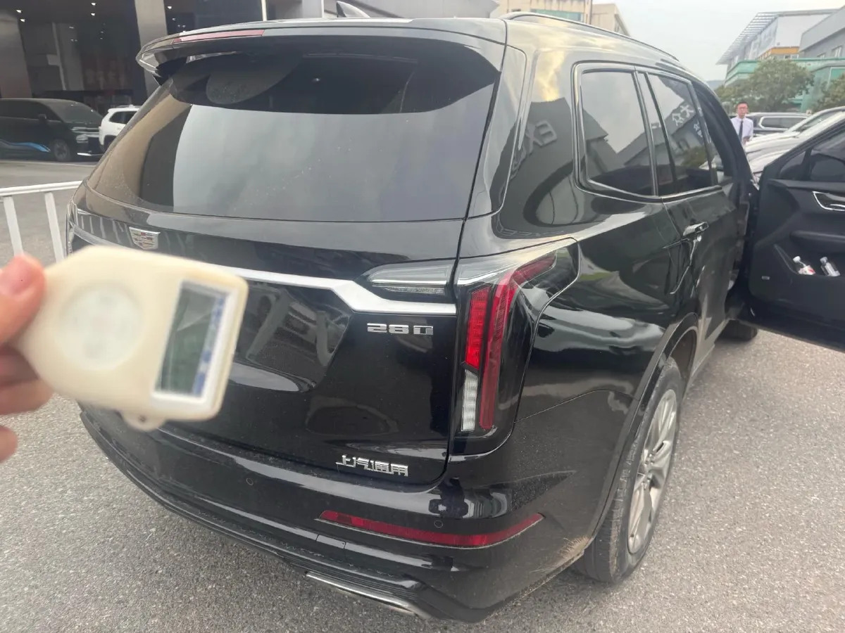 2020 Cadillac XT6 2.0T 237HP L4 9AT,autocango,china used car exporter,china ev exporter,chinese used car exporter,chinese used ev exporter