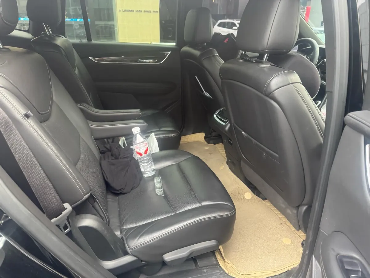 2020 Cadillac XT6 2.0T 237HP L4 9AT,autocango,china used car exporter,china ev exporter,chinese used car exporter,chinese used ev exporter