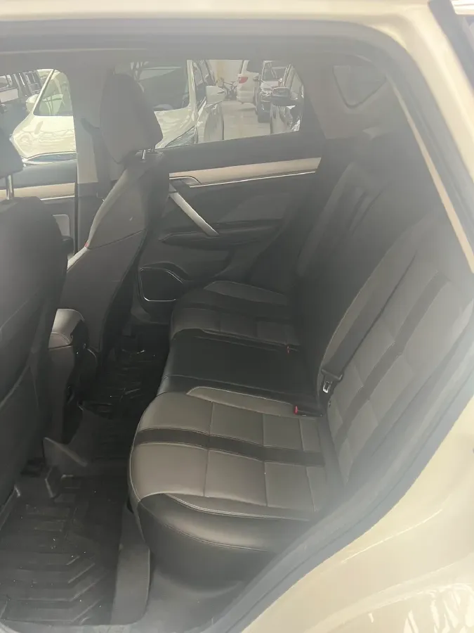 2023 Geely Coolray 1.5T 181HP L4 7DCT,autocango,china used car exporter,china ev exporter,chinese used car exporter,chinese used ev exporter