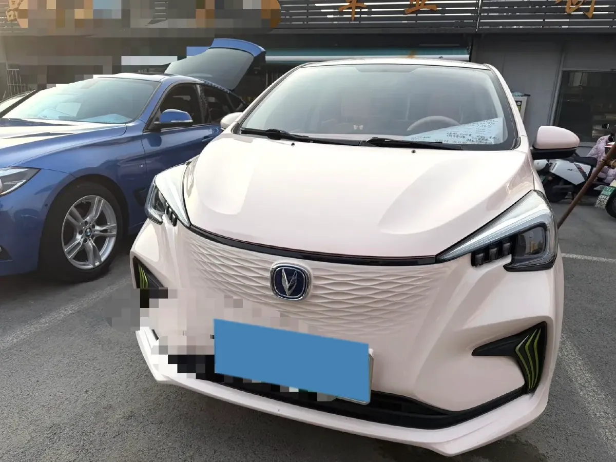 2022 ChangAn BenBen E-Star BEV 31.95KWH,autocango,china used car exporter,china ev exporter,chinese used car exporter,chinese used ev exporter