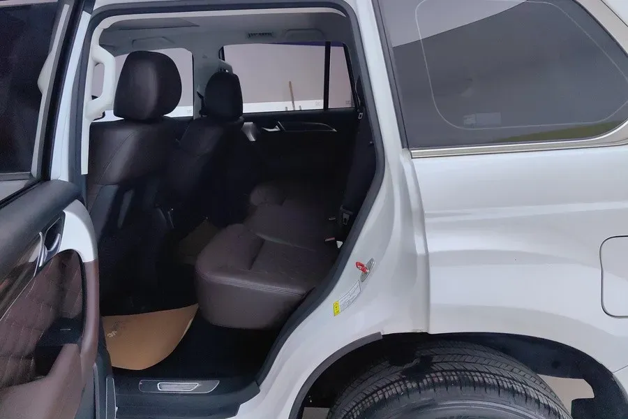 2022 Haval H9 2.0T 224HP L4 8AT,autocango,china used car exporter,china ev exporter,chinese used car exporter,chinese used ev exporter