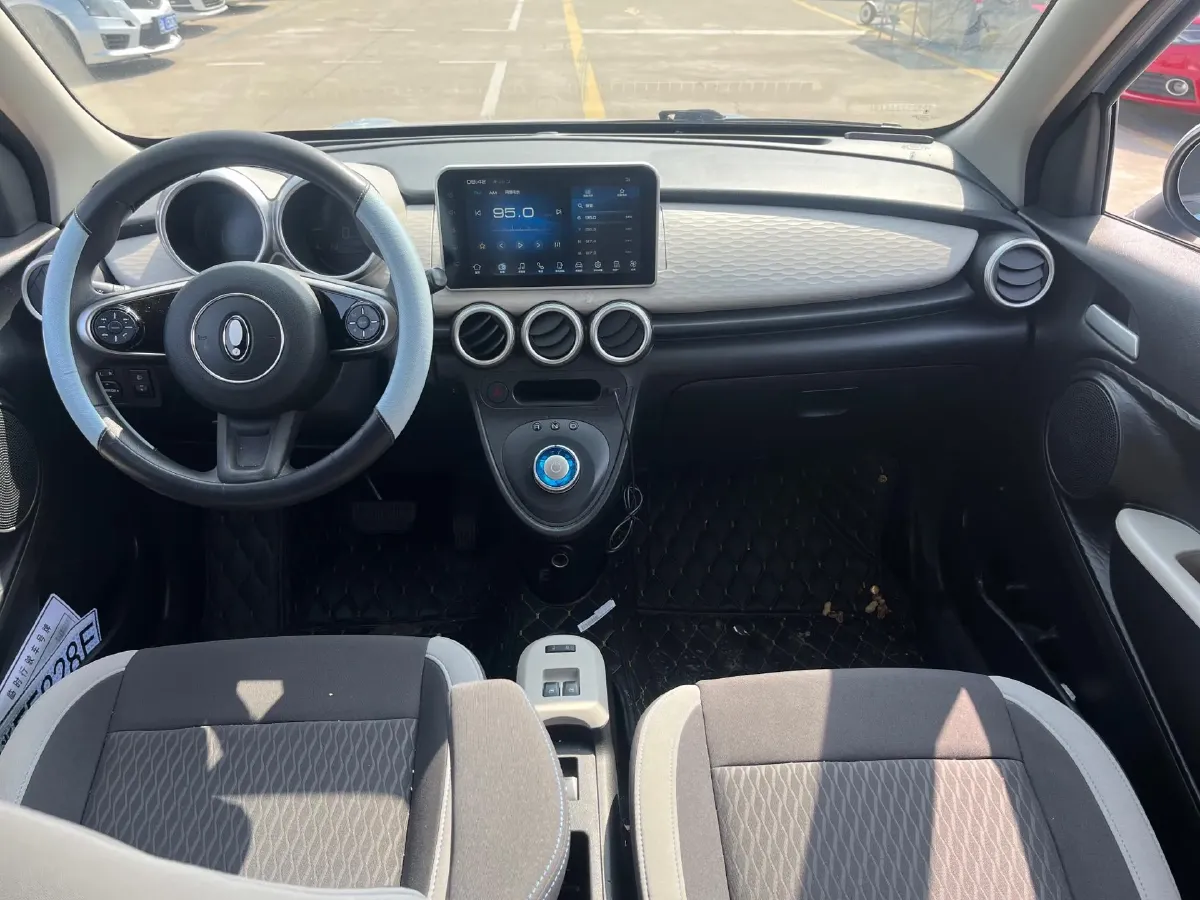 2022 Ora BlackCat BEV 30.3KWH,autocango,china used car exporter,china ev exporter,chinese used car exporter,chinese used ev exporter