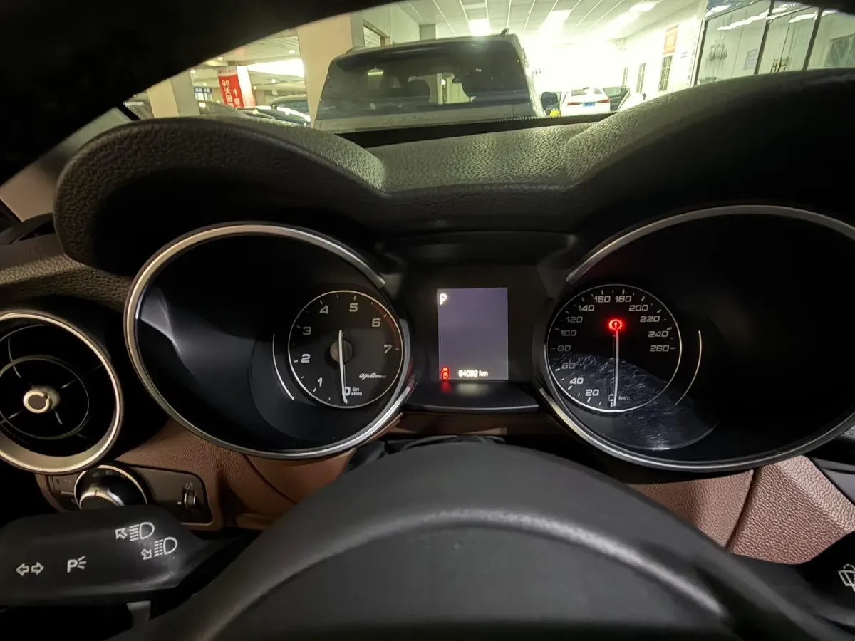 2017 Lexus NX 2.0T 238HP L4 6AT,autocango,china used car exporter,china ev exporter,chinese used car exporter,chinese used ev exporter