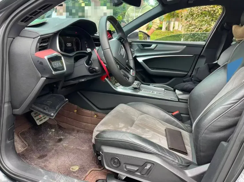 2020 Audi A6L 2.0T 224HP L4 7DCT,autocango,china used car exporter,china ev exporter,chinese used car exporter,chinese used ev exporter