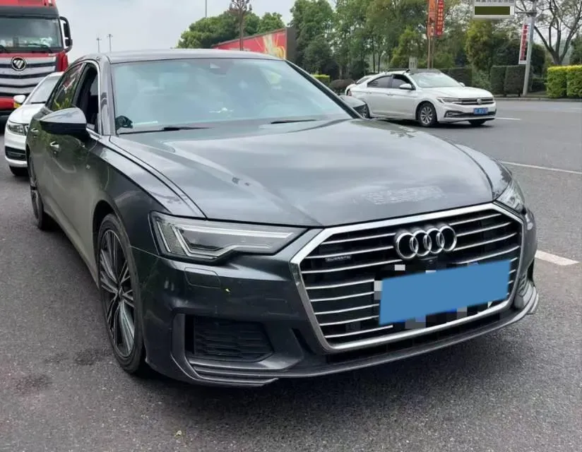 2020 Audi A6L 2.0T 224HP L4 7DCT,autocango,china used car exporter,china ev exporter,chinese used car exporter,chinese used ev exporter