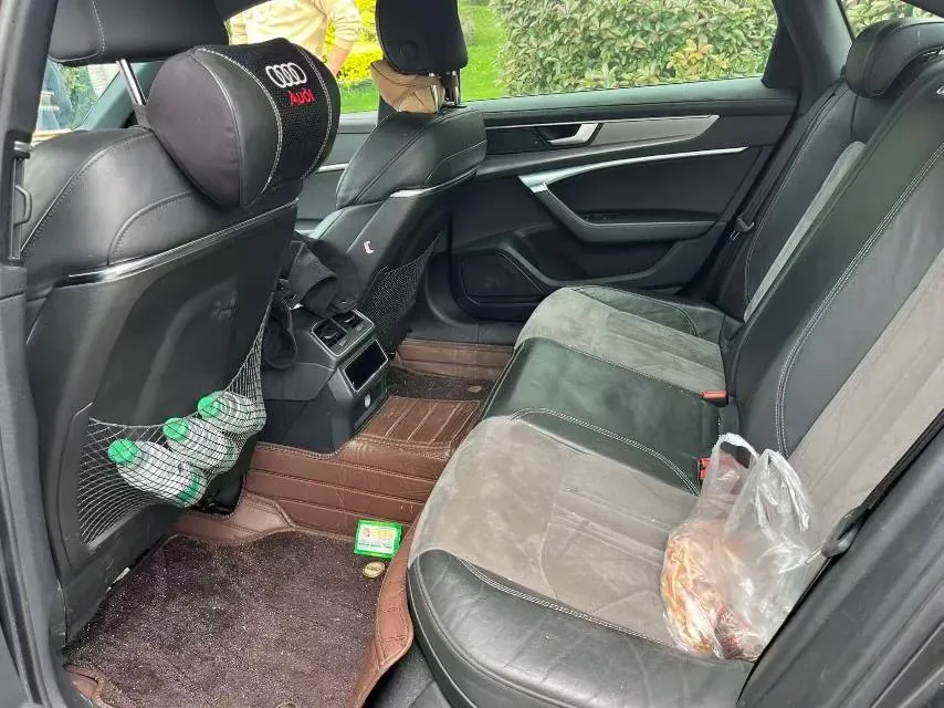 2020 Audi A6L 2.0T 224HP L4 7DCT,autocango,china used car exporter,china ev exporter,chinese used car exporter,chinese used ev exporter