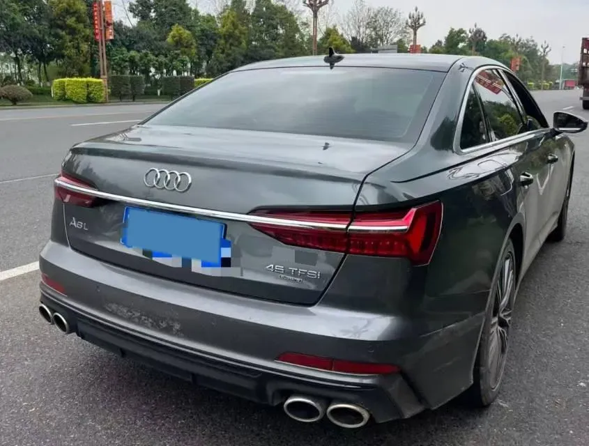 2020 Audi A6L 2.0T 224HP L4 7DCT,autocango,china used car exporter,china ev exporter,chinese used car exporter,chinese used ev exporter