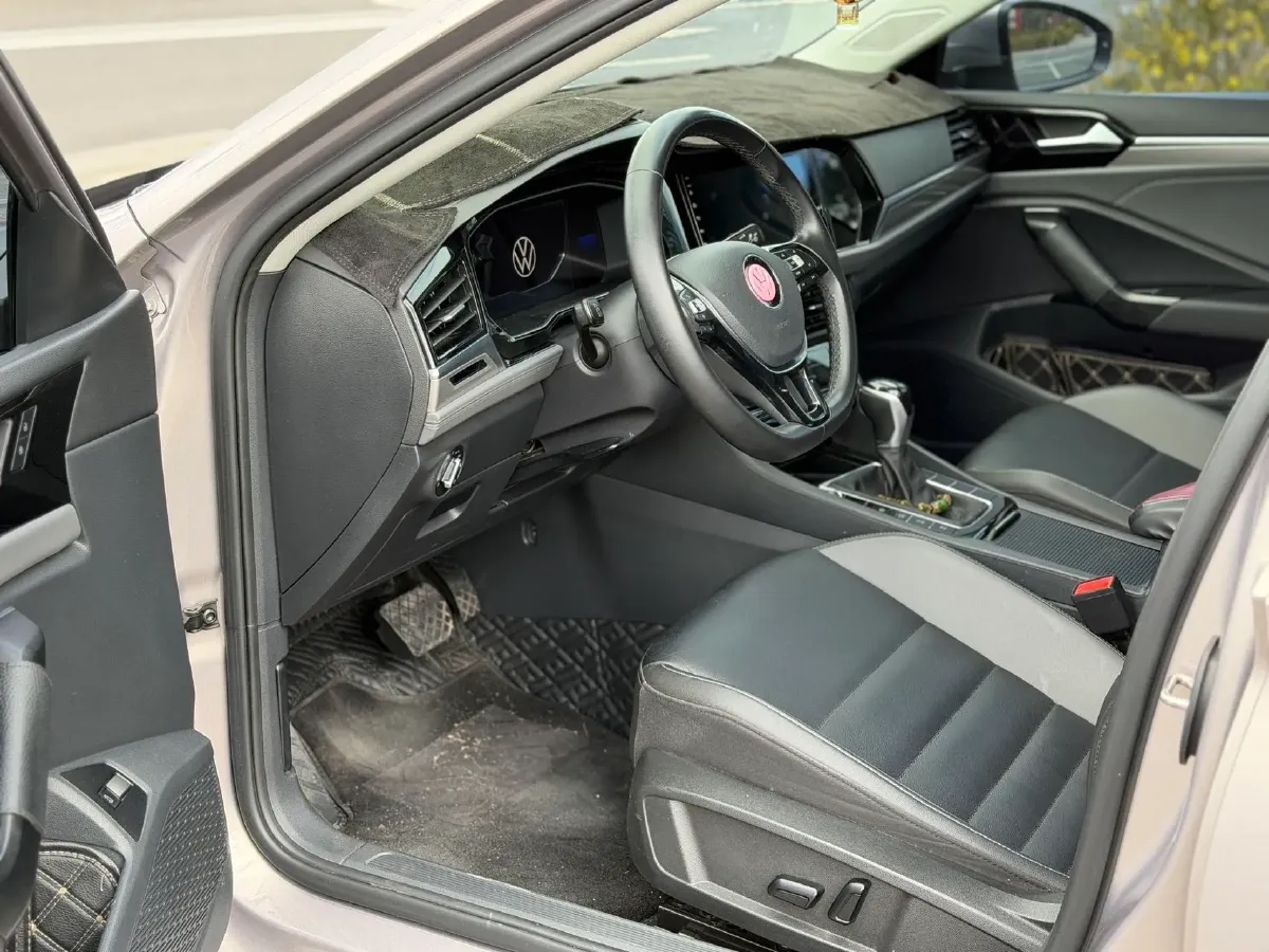 2022 Volkswagen Sagitar 1.4T 150HP L4 7DCT,autocango,china used car exporter,china ev exporter,chinese used car exporter,chinese used ev exporter