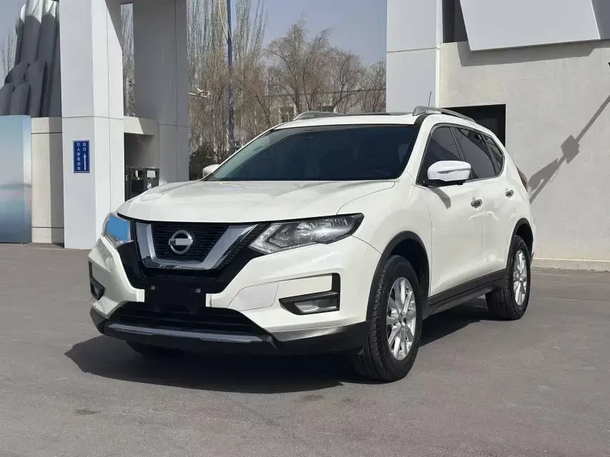 2020 Nissan X-Trail 2.0L 154HP L4 CVT,autocango,china used car exporter,china ev exporter,chinese used car exporter,chinese used ev exporter