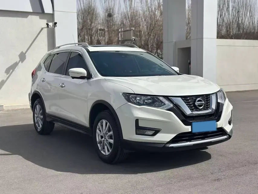 2020 Nissan X-Trail 2.0L 154HP L4 CVT,autocango,china used car exporter,china ev exporter,chinese used car exporter,chinese used ev exporter