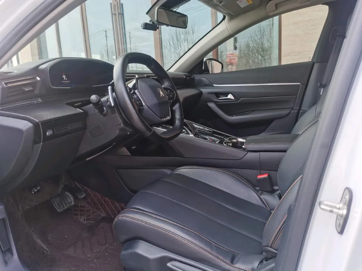 2022 Peugeot 508 1.6T 170HP L4 6AT,autocango,china used car exporter,china ev exporter,chinese used car exporter,chinese used ev exporter