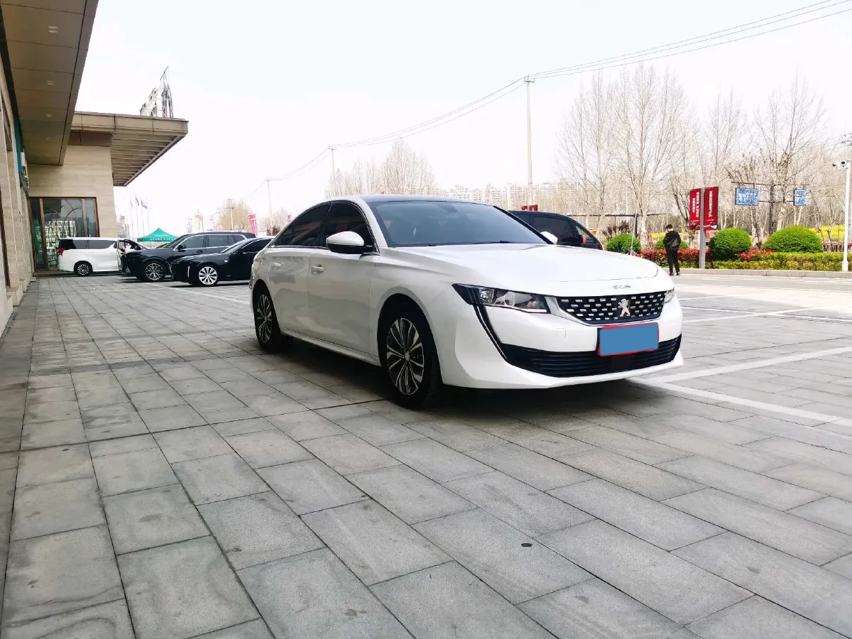 2022 Peugeot 508 1.6T 170HP L4 6AT,autocango,china used car exporter,china ev exporter,chinese used car exporter,chinese used ev exporter