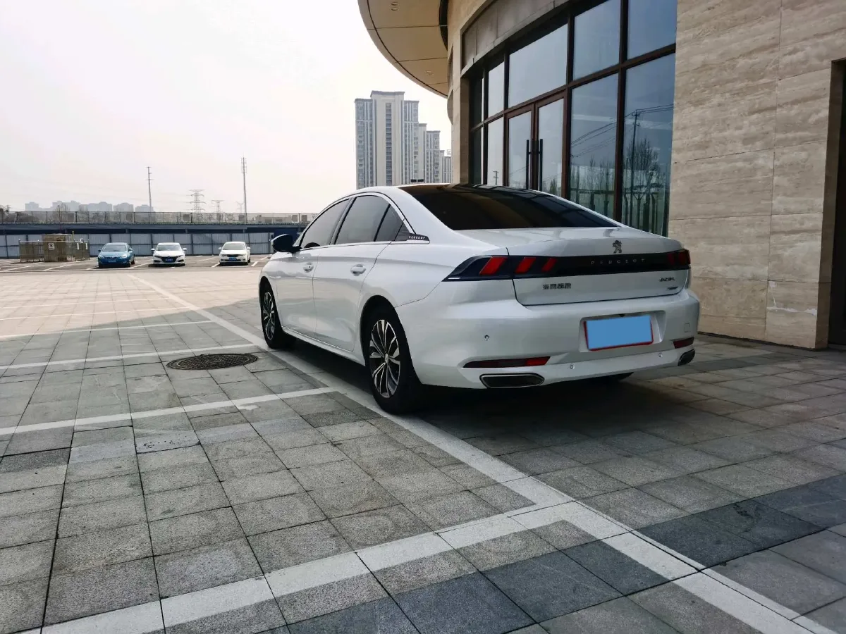 2022 Peugeot 508 1.6T 170HP L4 6AT,autocango,china used car exporter,china ev exporter,chinese used car exporter,chinese used ev exporter
