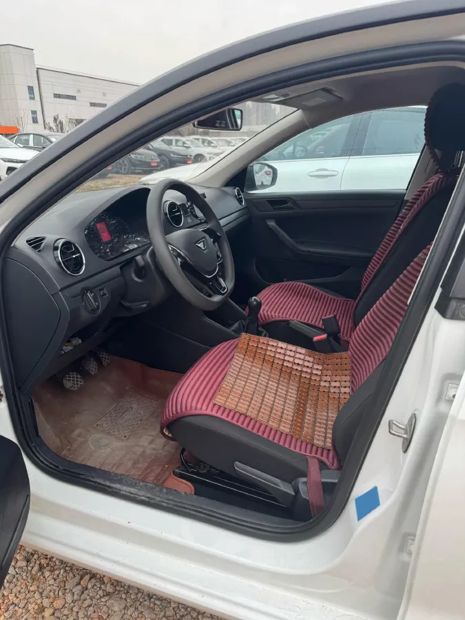 2021 Jetta VA3 1.5L 112HP L4 5MT,autocango,china used car exporter,china ev exporter,chinese used car exporter,chinese used ev exporter