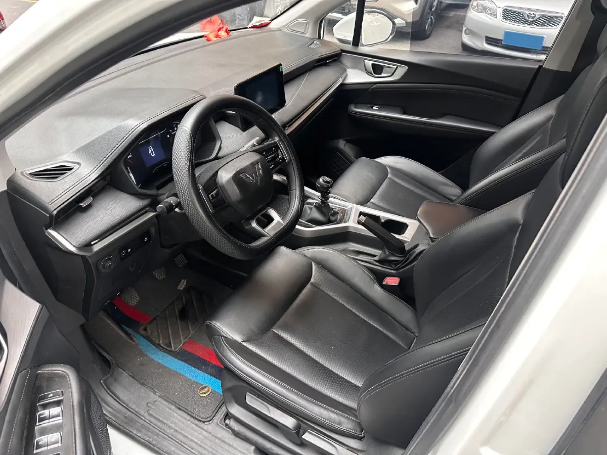 2022 WuLing JiaChen 1.5L 99HP L4 6MT,autocango,china used car exporter,china ev exporter,chinese used car exporter,chinese used ev exporter