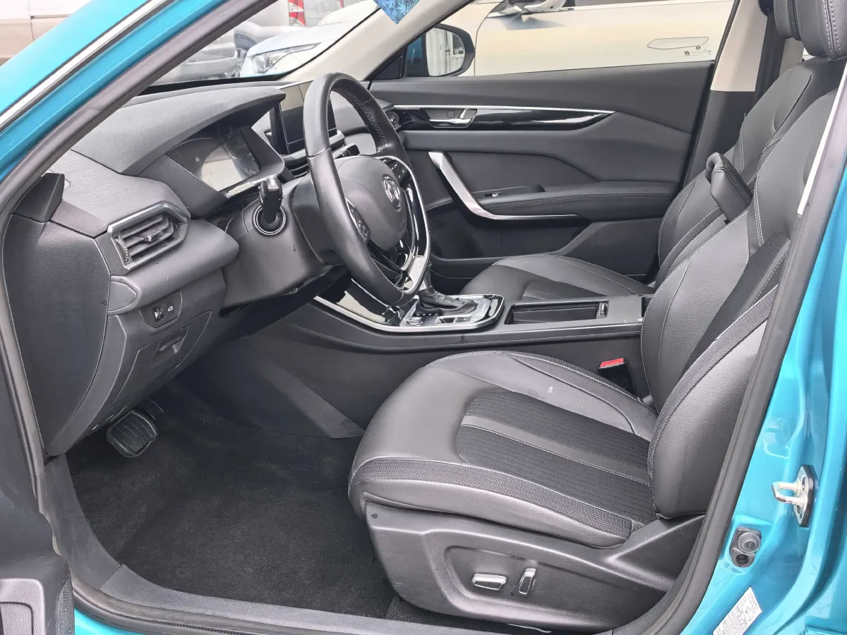 2020 DongFeng Aeolus YiXuan 1.5T 150HP L4 6DCT,autocango,china used car exporter,china ev exporter,chinese used car exporter,chinese used ev exporter