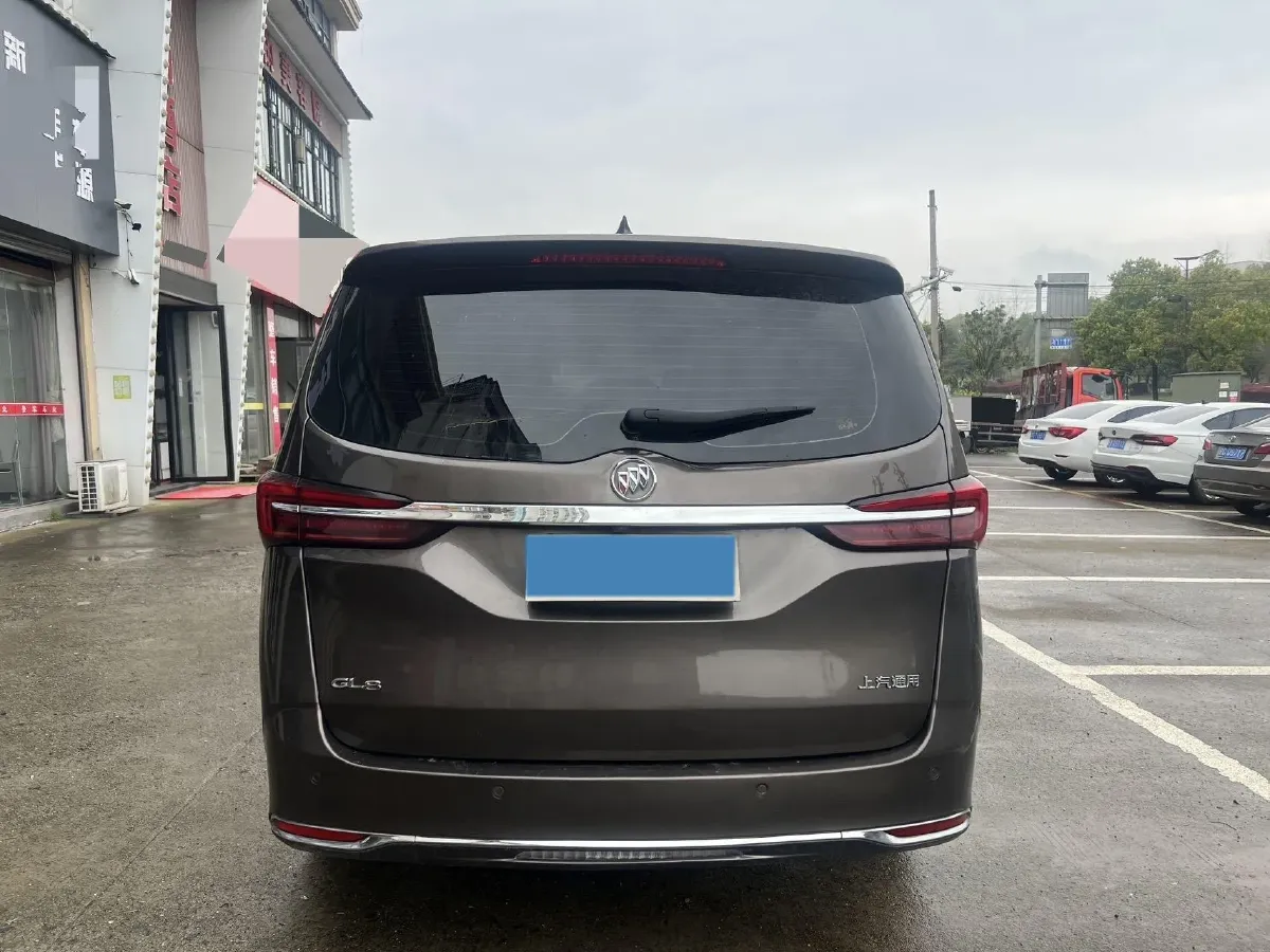 2023 Buick GL8 2.0T 237HP L4 9AT,autocango,china used car exporter,china ev exporter,chinese used car exporter,chinese used ev exporter