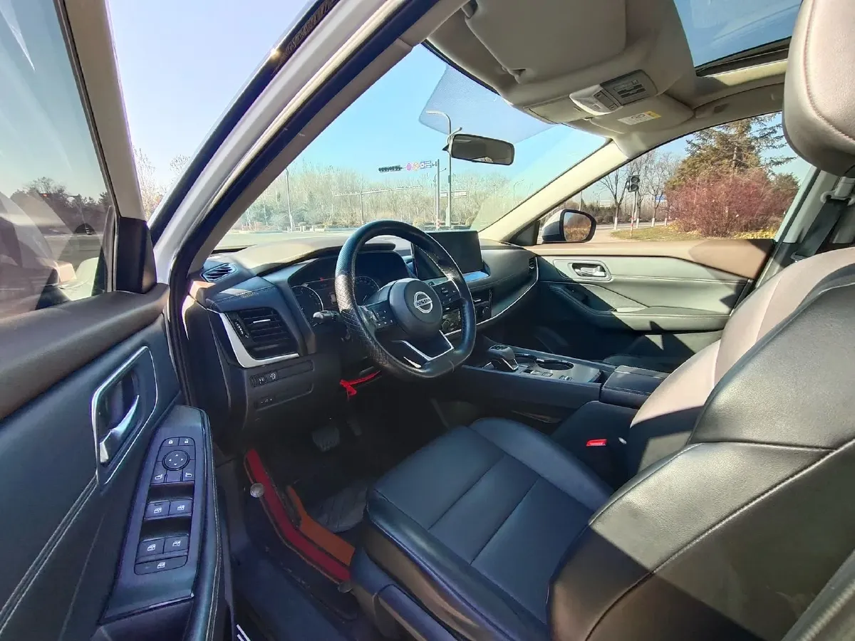 2021 Nissan X-Trail 1.5T 204HP L3 CVT,autocango,china used car exporter,china ev exporter,chinese used car exporter,chinese used ev exporter