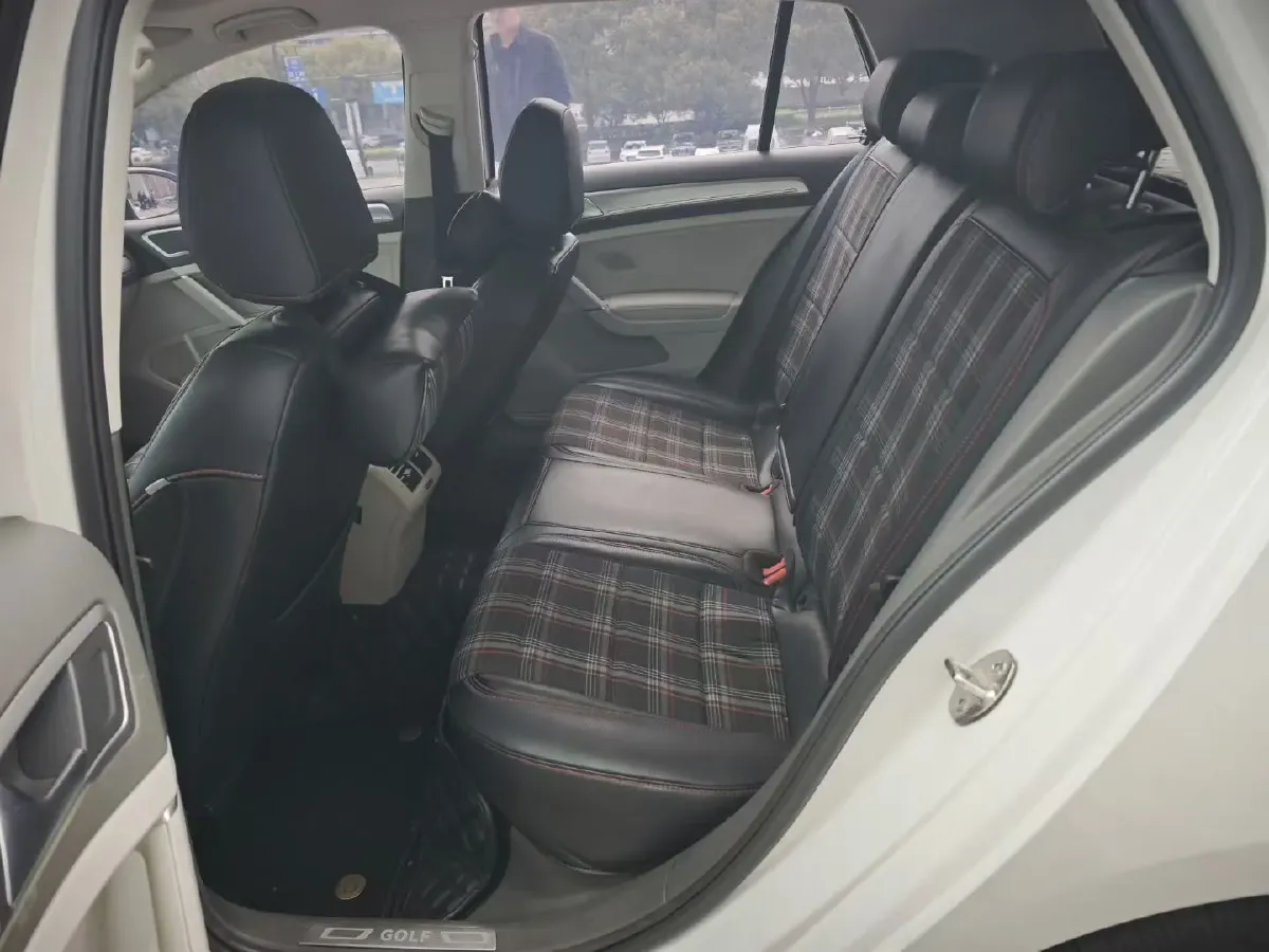 2018 Volkswagen Golf 1.4T 131HP L4 7DCT,autocango,china used car exporter,china ev exporter,chinese used car exporter,chinese used ev exporter