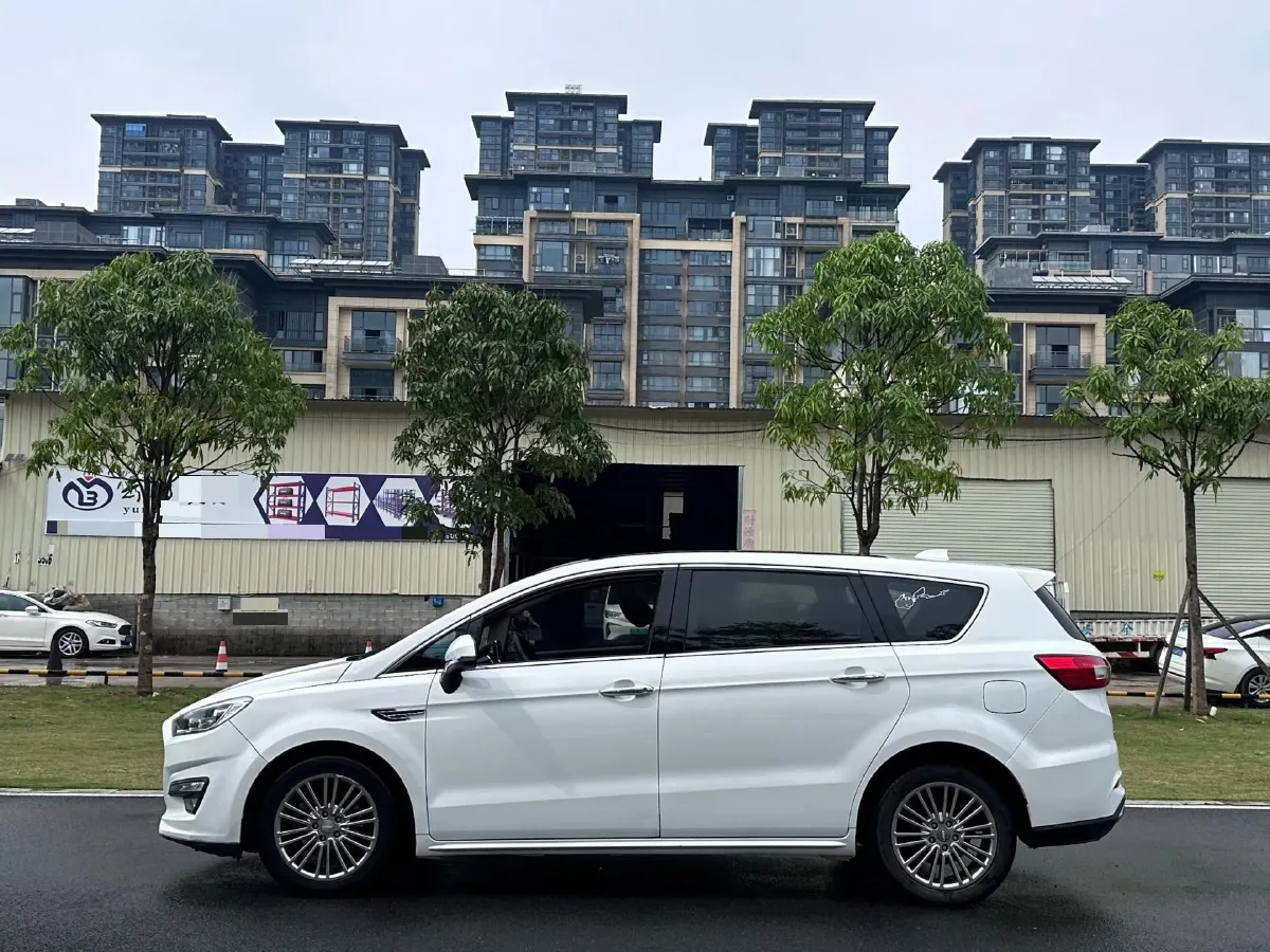 2017 LiFan XuanLang 2.0L 141HP L4 CVT,autocango,china used car exporter,china ev exporter,chinese used car exporter,chinese used ev exporter